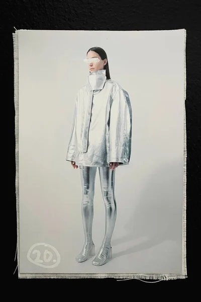 Look 44